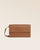 Notre pochette Raphaël Renouard en cuir vintage camel, vue de face en studio.