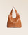Notre sac Valentine Renouard, en cuir vintage camel, vu de face en studio.